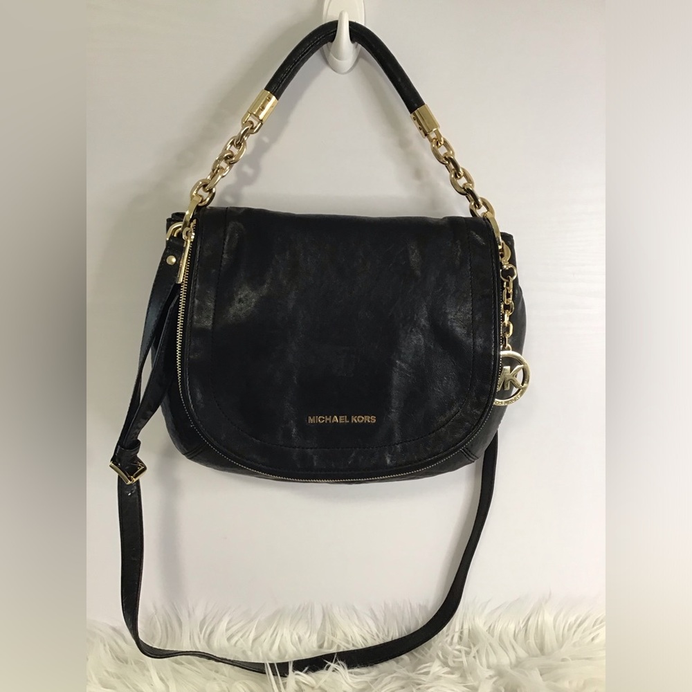 Michael Kors Zip flap  Bag Crossbody Shoulder Smooth Crinkled Leather EUC